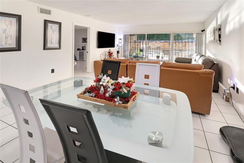 Image 14 of 35 For 4490 19th Ct  113