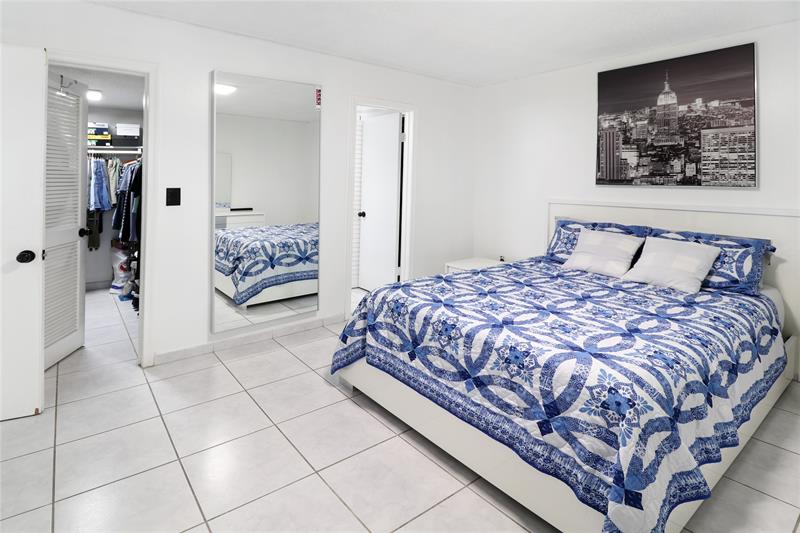 Image 22 of 35 For 4490 19th Ct  113