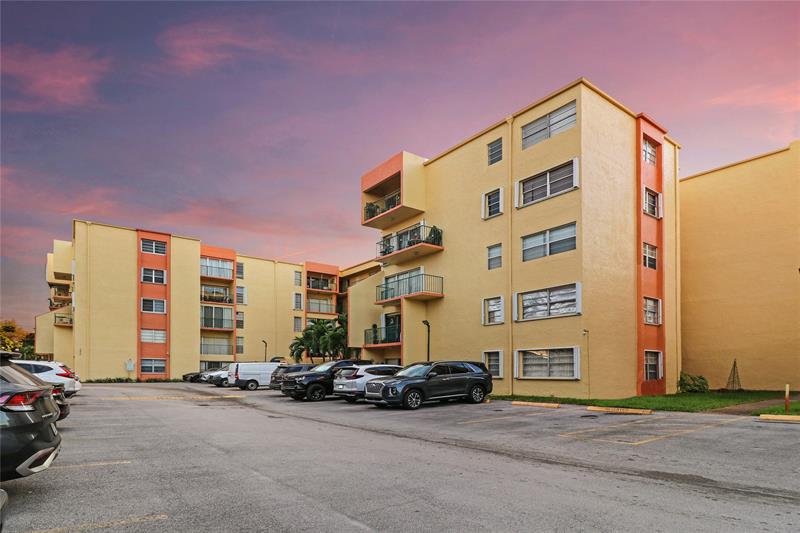 Image 5 of 35 For 4490 19th Ct  113