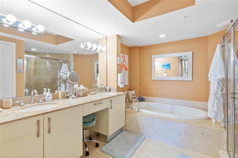 Image 20 of 70 For 191 20th Ave  312