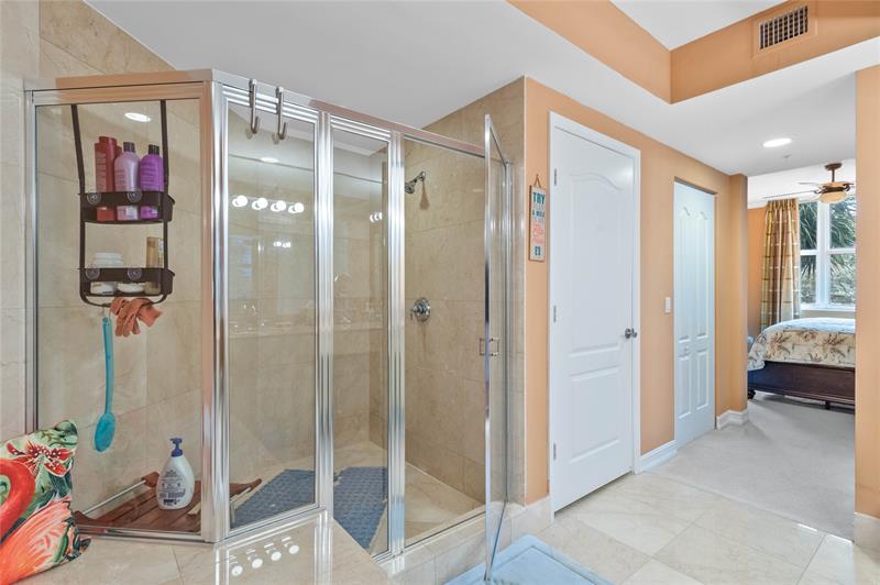 Image 21 of 70 For 191 20th Ave  312