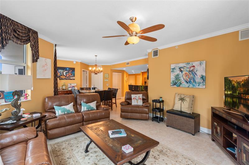 Image 29 of 70 For 191 20th Ave  312