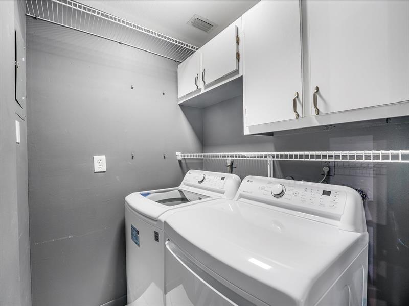 Image 8 of 22 For 7532 86th Ter  203