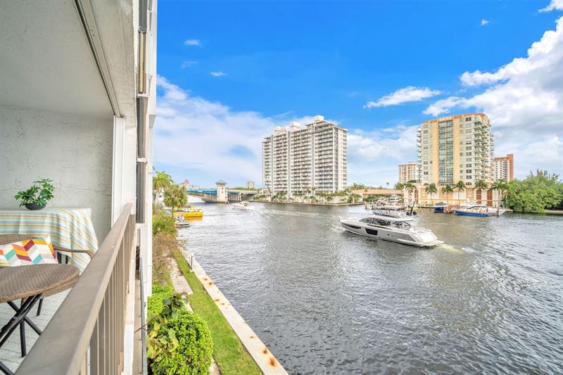 Details for 936 Intracoastal Drive  3e, Fort Lauderdale, FL 33304