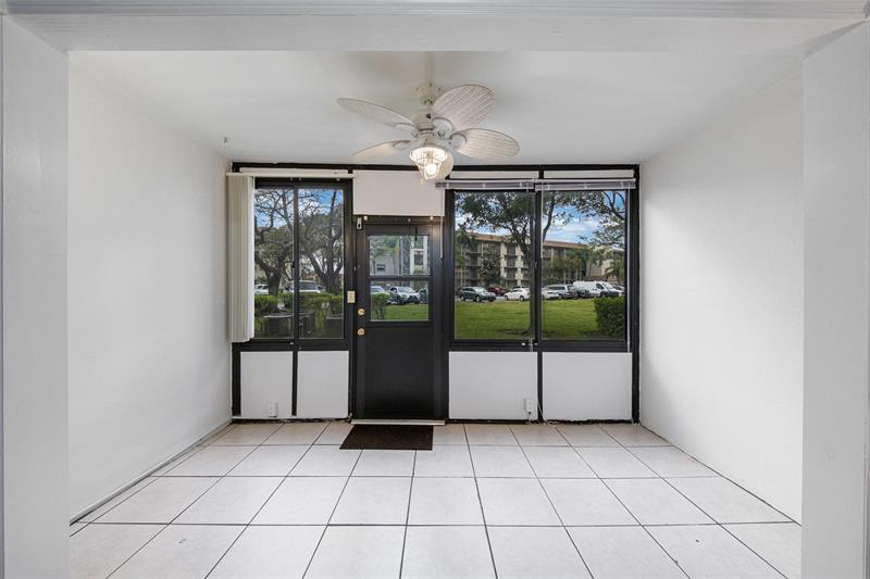Image 26 of 35 For 550 137th Ave  104l