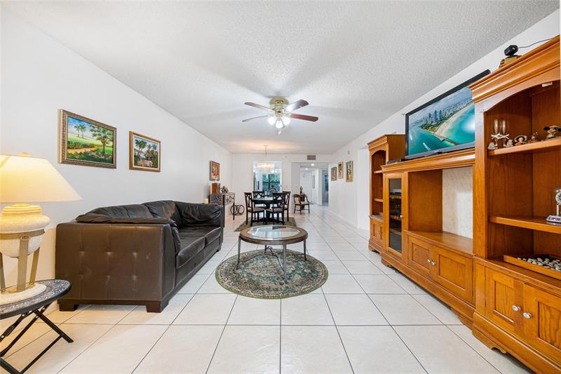 Image 27 of 35 For 550 137th Ave  104l