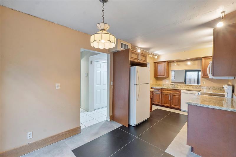 Image 5 of 29 For 2157 37th  2157