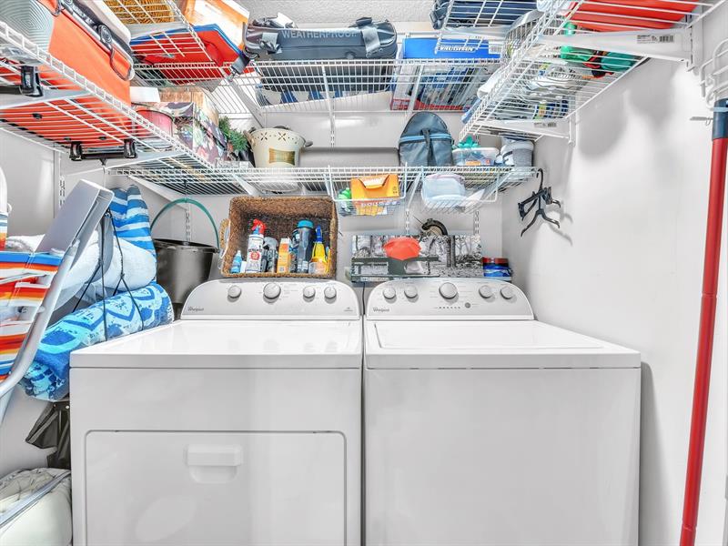 Image 20 of 39 For 7164 Ashmont Cir  204