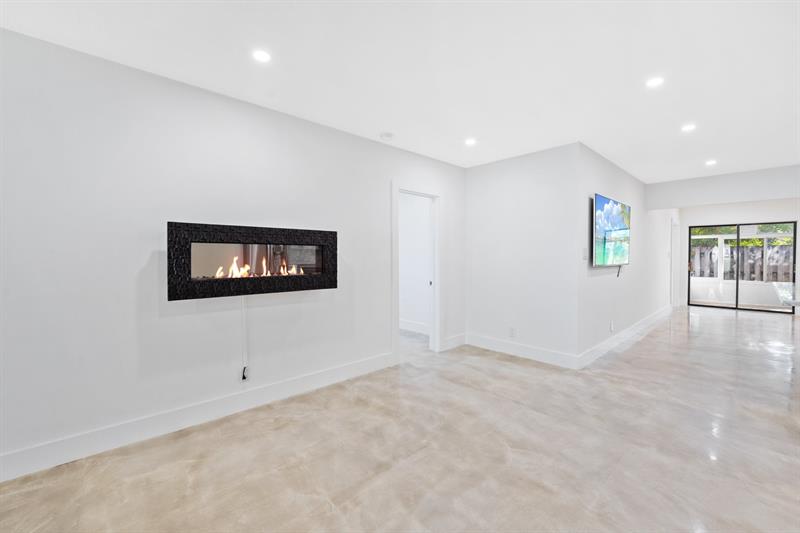 Image 10 of 40 For 2200 Ne 36th St, #1-2