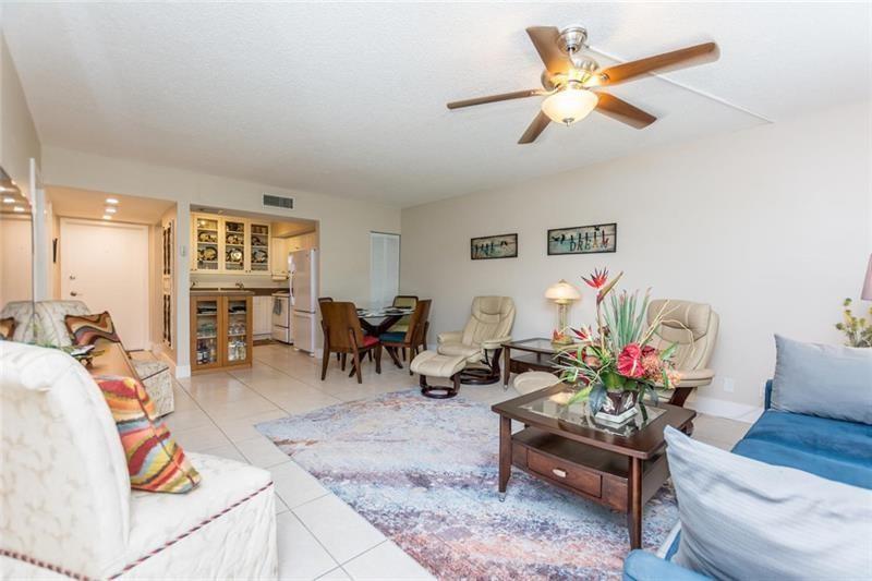 Image 24 of 48 For 1839 Middle River Dr  204