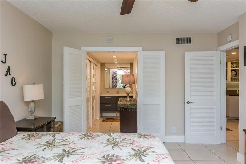 Image 28 of 48 For 1839 Middle River Dr  204