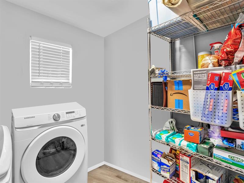 Image 26 of 48 For 5561 6th Ct  