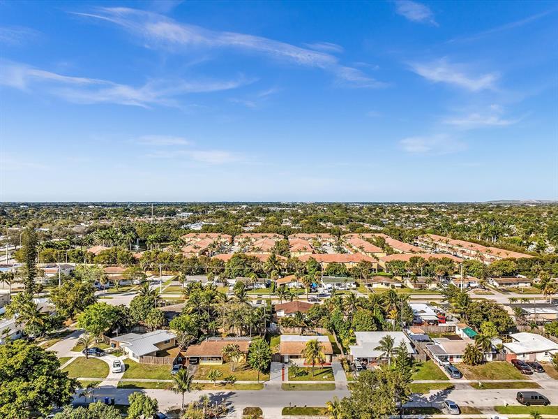 Image 46 of 48 For 5561 6th Ct  