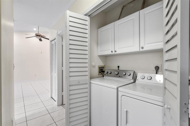 Image 32 of 47 For 4250 30th St  358
