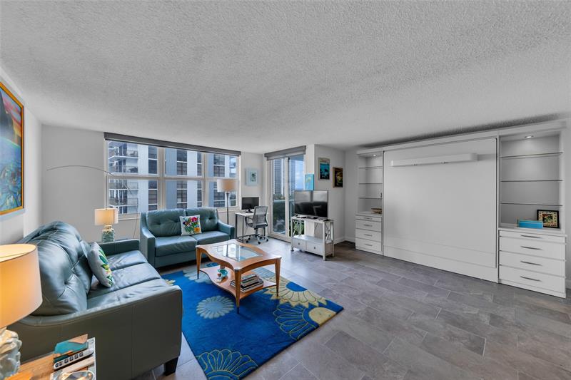 Image 4 of 48 For 3015 Ocean Blvd  9c