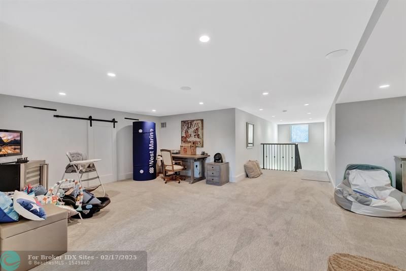 Image 65 of 95 For 130 Nurmi Dr