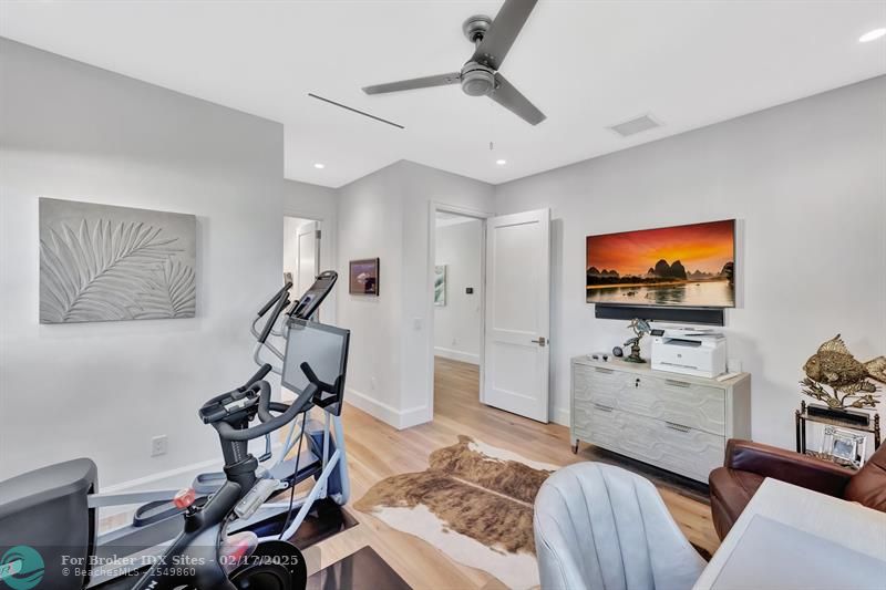 Image 70 of 95 For 130 Nurmi Dr