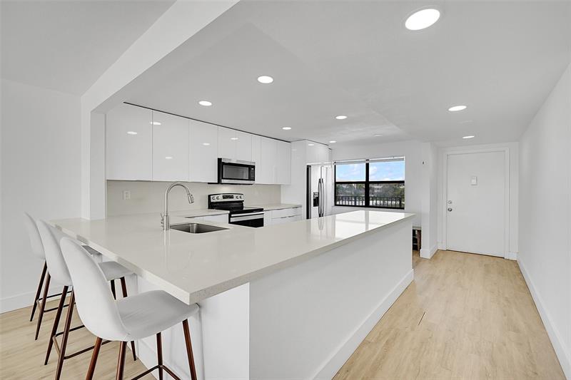 Image 5 of 20 For 2606 104th Avenue  303