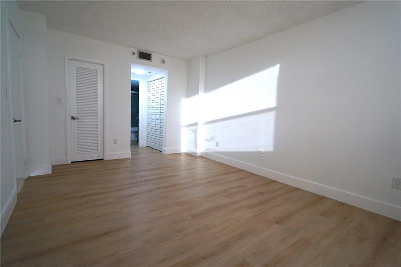 Image 21 of 40 For 1470 123rd St  1104