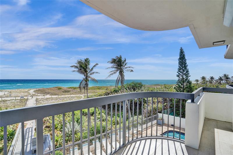 Image 14 of 38 For 812 Ocean Blvd  #205