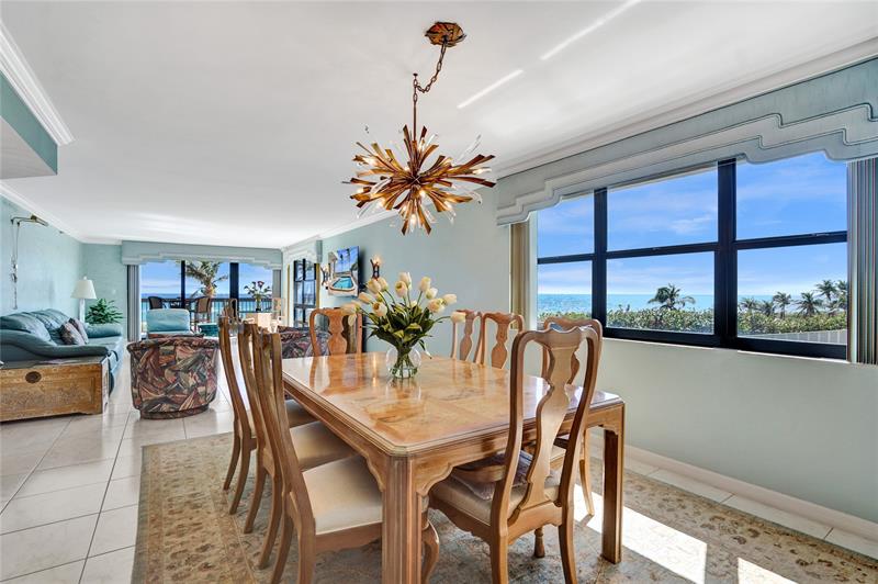 Image 17 of 38 For 812 Ocean Blvd  #205