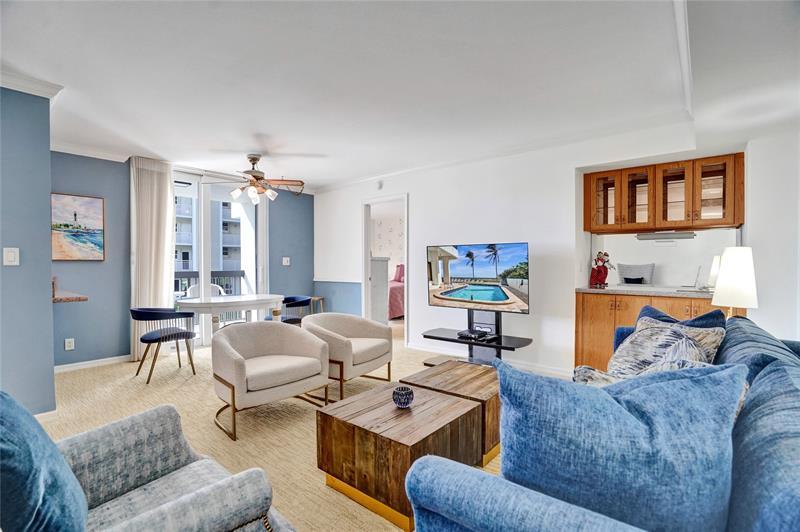 Image 20 of 38 For 812 Ocean Blvd  #205