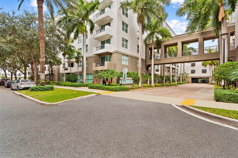Details for 2401 65th St  312, Fort Lauderdale, FL 33308
