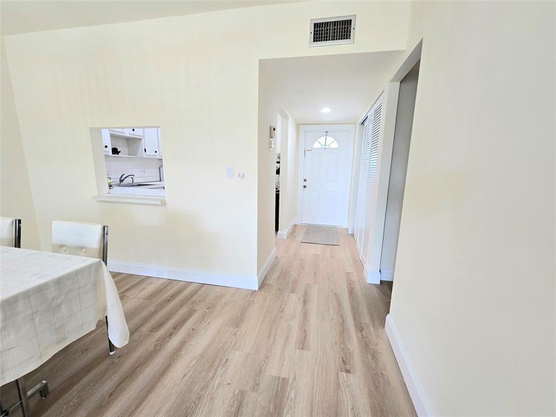 Image 3 of 18 For 7610 1st St  203
