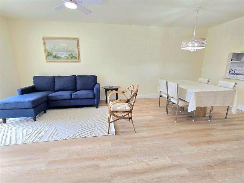 Image 8 of 18 For 7610 1st St  203