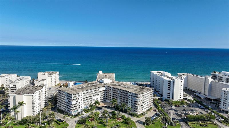 Details for 3546 Ocean Blvd  5-527, Palm Beach, FL 33480