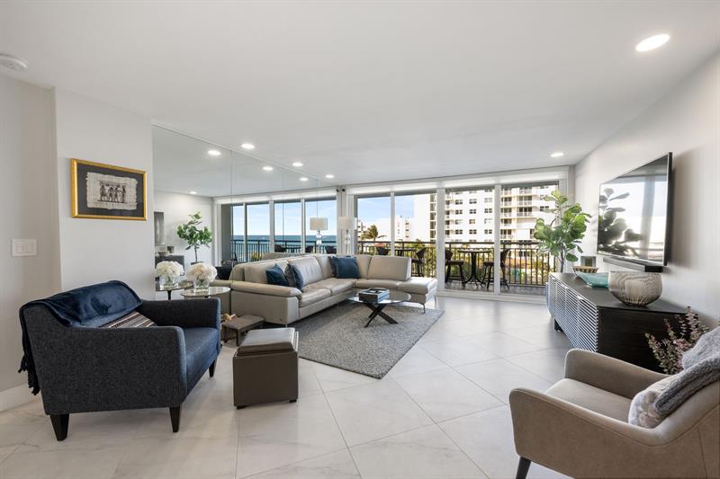 Image 8 of 35 For 3546 Ocean Blvd  5-527
