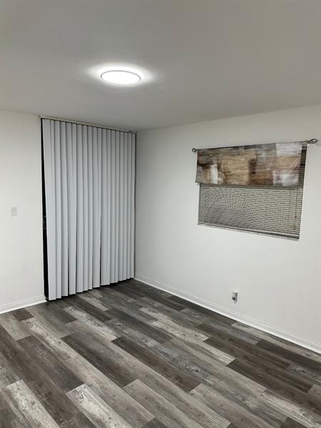 Image 20 of 30 For 10401 Broward Blvd  102