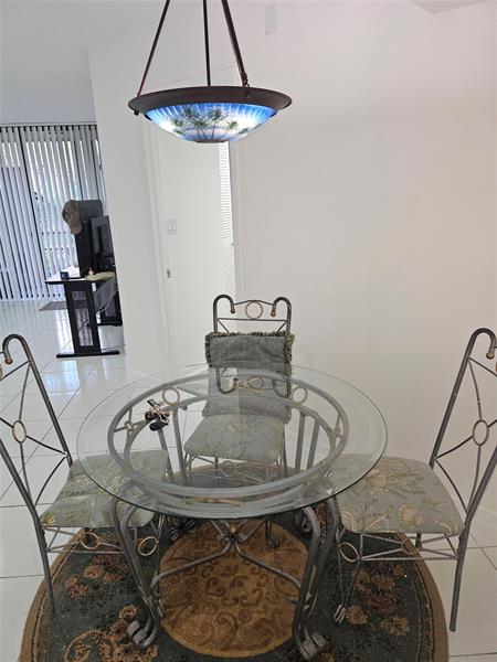 Image 7 of 30 For 10401 Broward Blvd  102