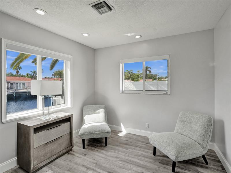 Image 27 of 52 For 2830 60th St