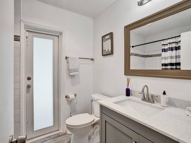Image 31 of 52 For 2830 60th St