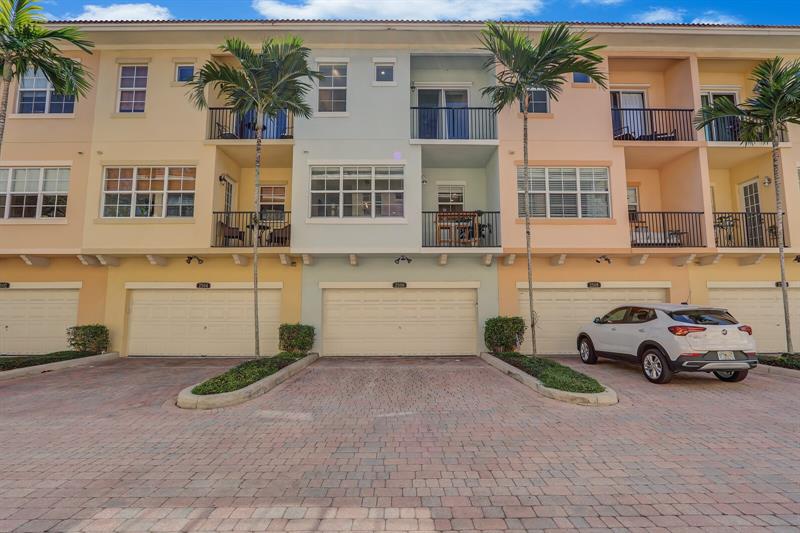 Image 44 of 44 For 2506 Gardens Pkwy