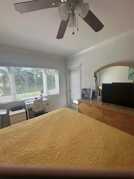 Image 13 of 26 For 3209 Ocean Drive  2l