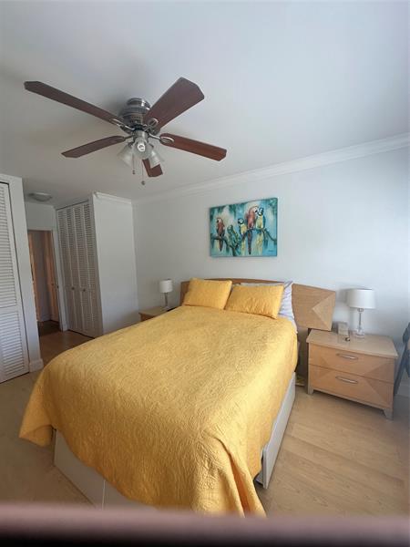 Image 14 of 26 For 3209 Ocean Drive  2l