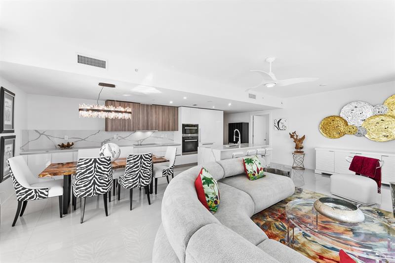 Image 10 of 44 For 730 Ocean Blvd  505