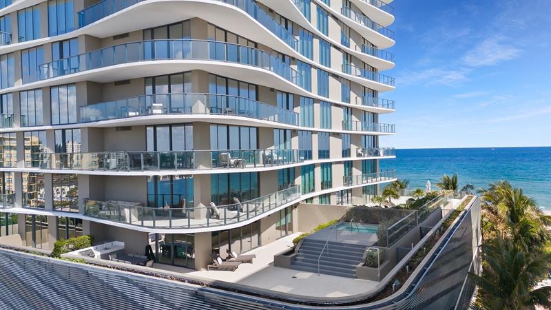 Image 2 of 44 For 730 Ocean Blvd  505
