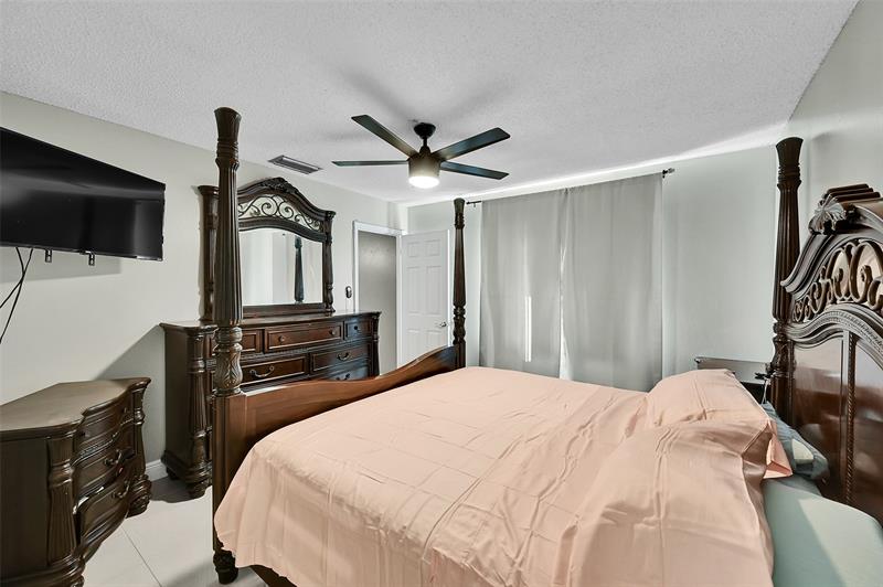 Image 5 of 22 For 7817 6th Ct  