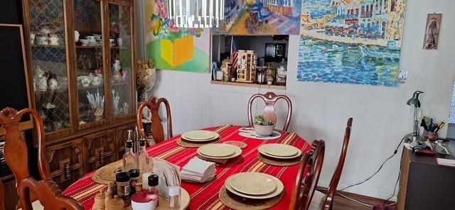 Image 10 of 21 For 2860 Somerset Dr  202