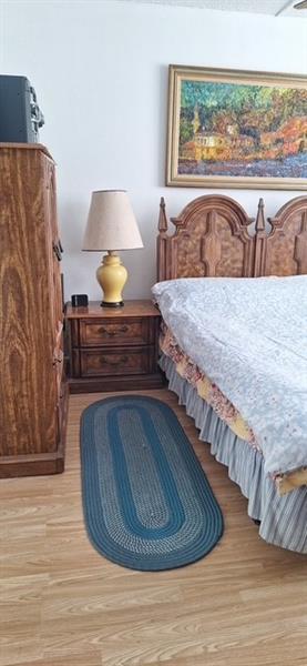 Image 15 of 21 For 2860 Somerset Dr  202