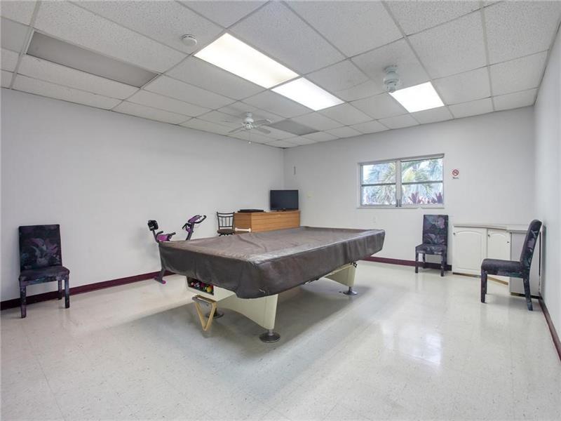 Image 47 of 52 For 5300 Washington St  O222