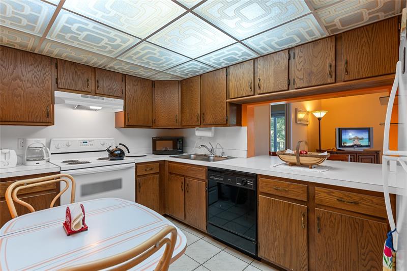 Image 10 of 30 For 3909 Ocean Blvd  216