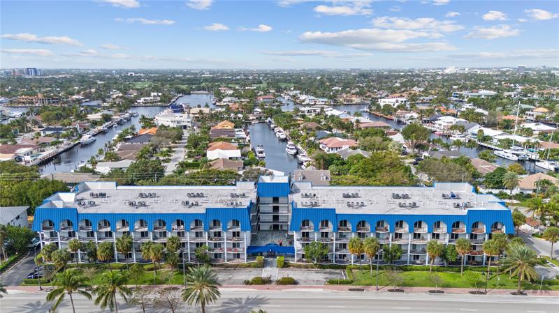 Image 22 of 30 For 3909 Ocean Blvd  216