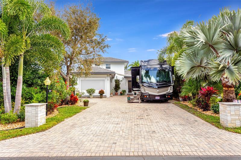 Image 3 of 28 For 397 Sundial Cir  397