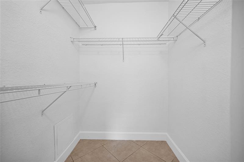 Image 22 of 38 For 1460 18th St  103