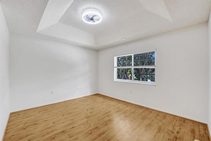 Image 31 of 57 For 10320 18th St  10320