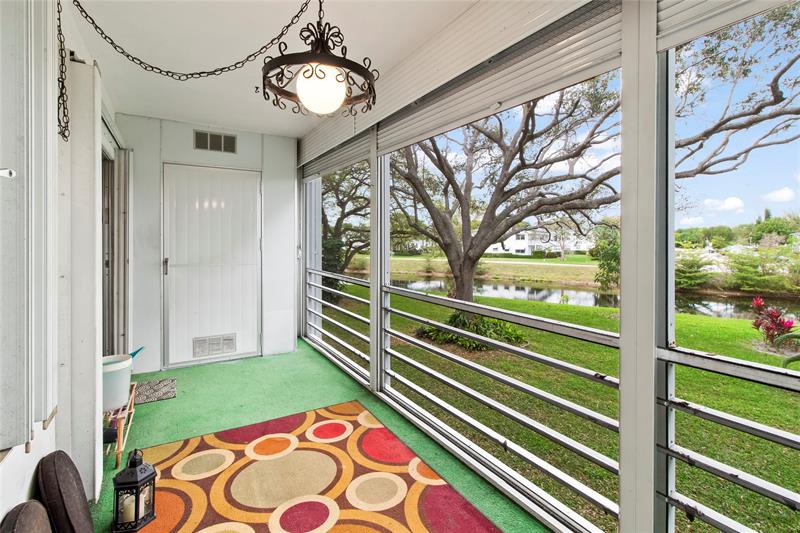 Image 19 of 28 For 2106 Newport U  2106